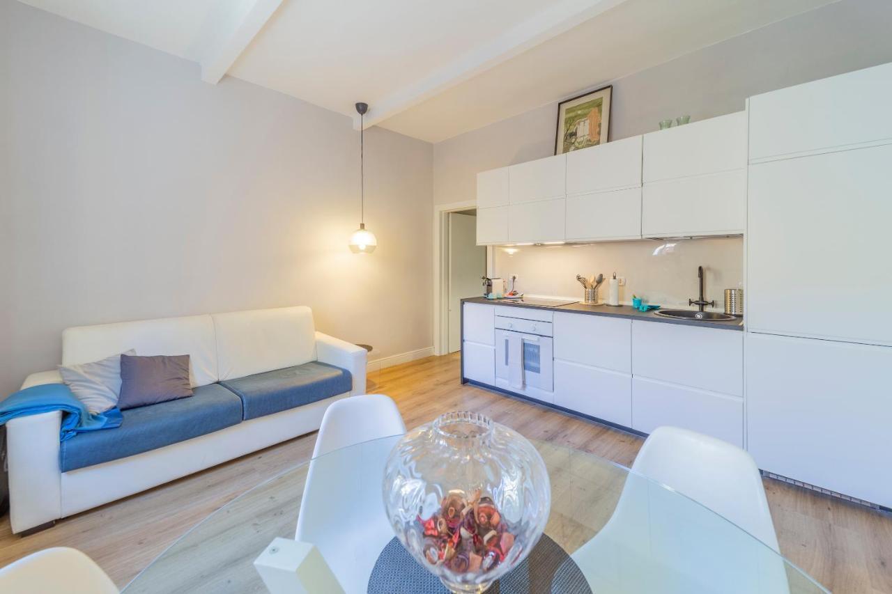 Armadillo House - Elegante Casa Vacanza A ปาร์มา ภายนอก รูปภาพ