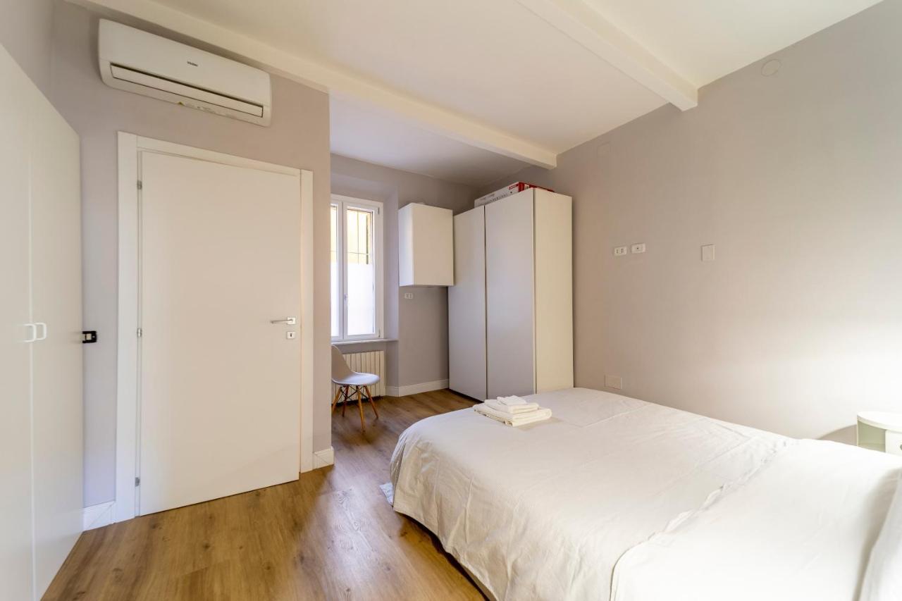 Armadillo House - Elegante Casa Vacanza A ปาร์มา ภายนอก รูปภาพ